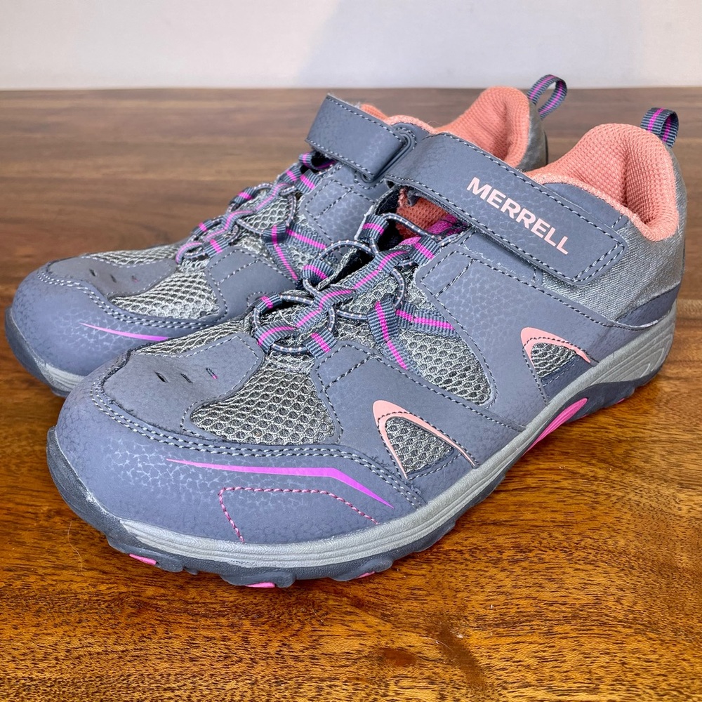 Merrell Girls 6.5 Trail Chaser Hiking Shoes Sneakers Gray Pink - Picture 2 of 11